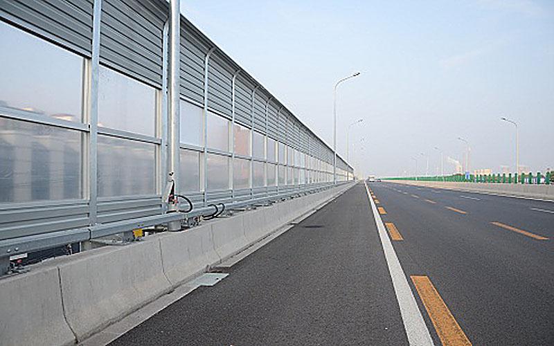 工業(yè)車間噪聲太大？降噪教你這四招！